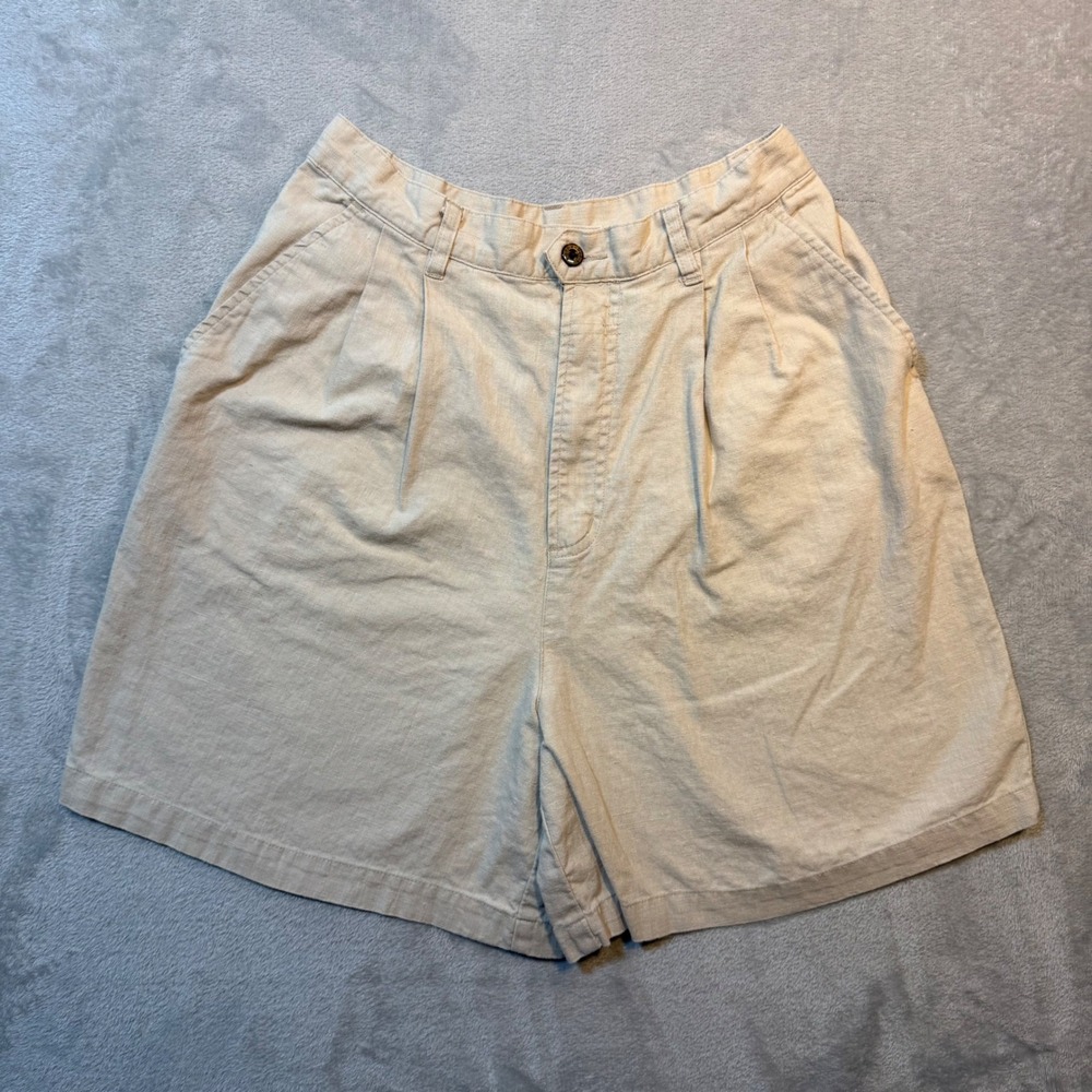 Vintage High Waisted Linen Cotton Pleated Shorts Tan Neutral Coastal classic